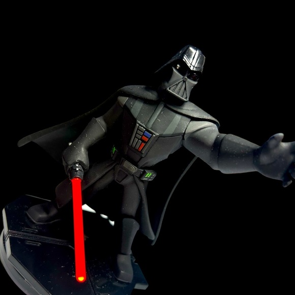 Disney Infinity 3.0 x Star Wars - FX Light Up Darth Vader ✨ - Picture 1 of 3